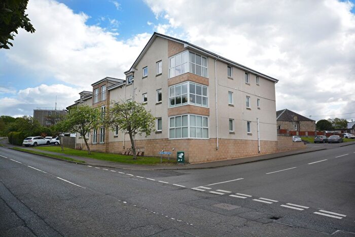 3 Bedroom Flat To Rent In Speirs Court, Park Terrace, Brightons, FK2