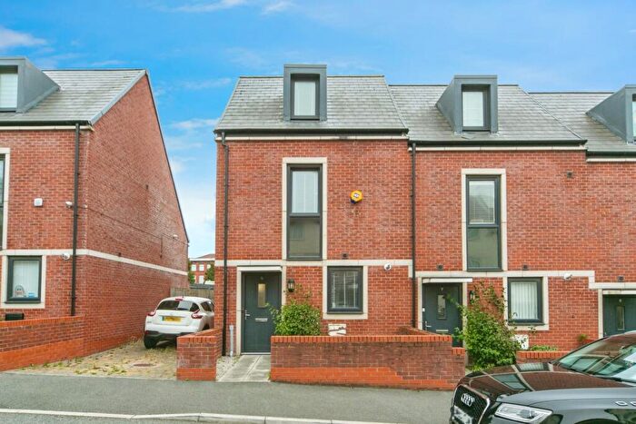 3 Bedroom Town House For Sale In Lemon Street, Kirkdale, Liverpool, Merseyside, L5
