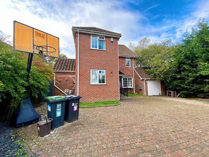 4 Bedroom Detached House To Rent In Ridgeway, West Parley, Ferndown, BH22