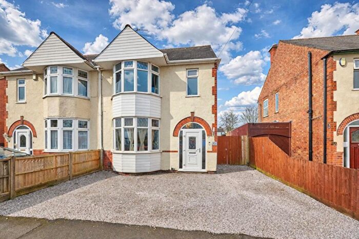 3 Bedroom Semi-Detached House For Sale In Charnwood Road, Barwell, Leicester, LE9