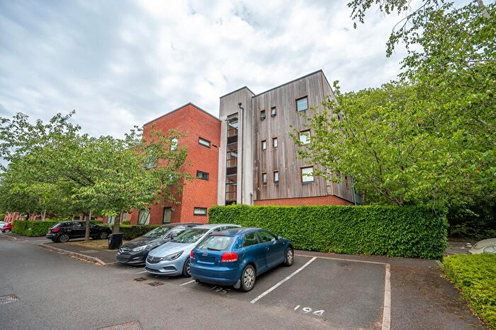1 Bedroom Flat For Sale In Tattershall Court, Stoke-On-Trent, ST4