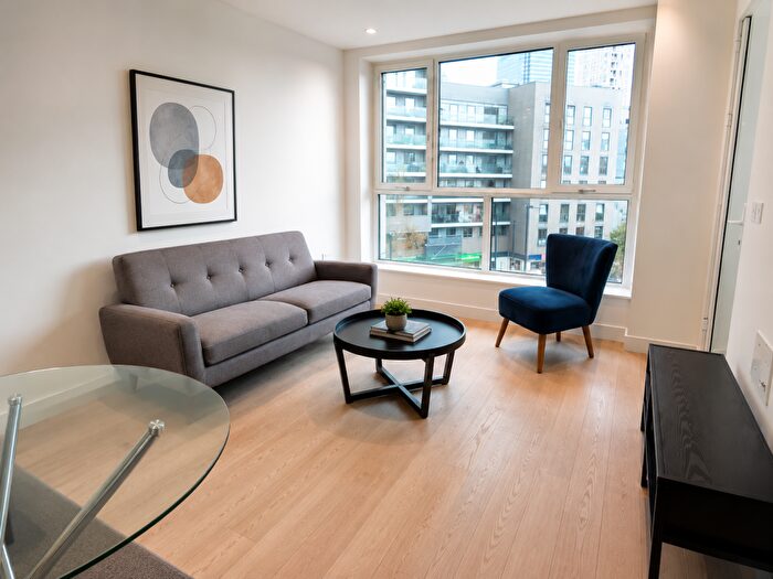 1 Bedroom Flat To Rent In Wayfare House North, Escapade Place, Tower Hamlets, London, E14