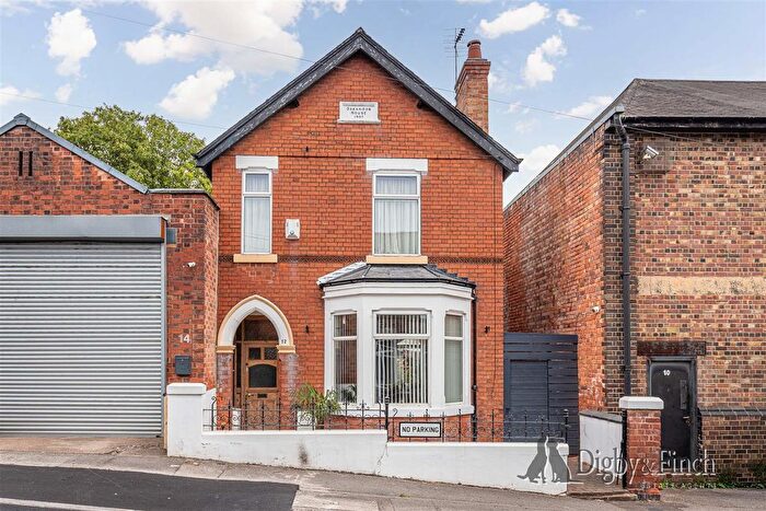 3 Bedroom Link Detached House For Sale In Hendon Rise, Nottingham, NG3