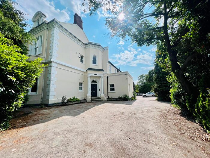 2 Bedroom Flat To Rent In Kenilworth Road, Leamington Spa, CV32