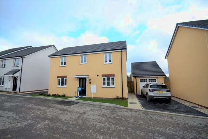 3 Bedroom House To Rent In Woodpecker Close, Westward Ho!, EX39