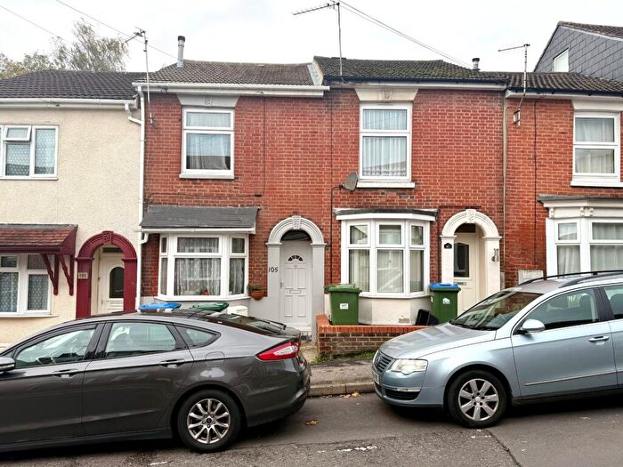 2 Bedroom Terraced House To Rent In Earls Road, Southampton, Hampshire, SO14