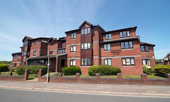 2 Bedroom Flat For Sale In Christyne Court, Stakes Road, Purbrook, PO7