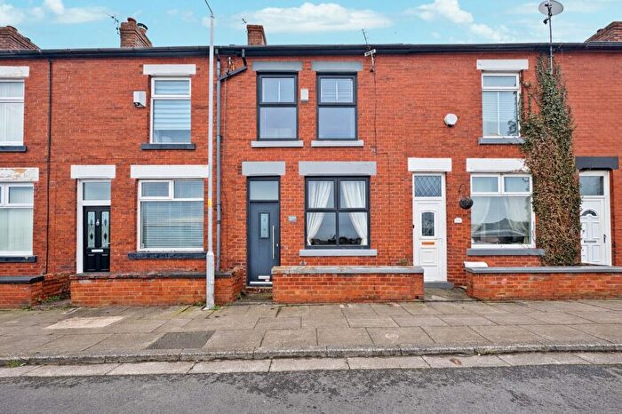 2 Bedroom Terraced House For Sale In Longfield Road, Bolton, BL3