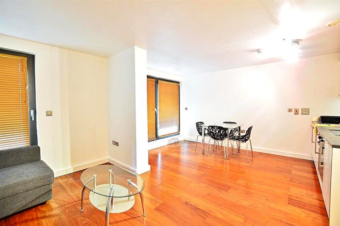 1 Bedroom Flat To Rent In Mosaic Apartment, High Street, Slough, SL1