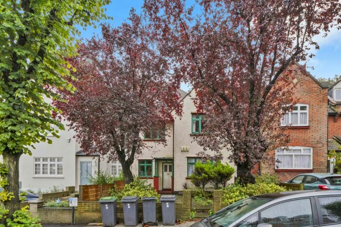 1 Bedroom Flat To Rent In Hornsey Lane Gardens, Highgate, N6