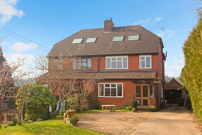 4 Bedroom Semi-Detached House To Rent In Coolers Farm, Horsebridge Road, Broughton, Stockbridge, SO20