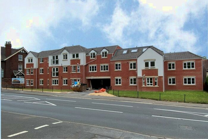 2 Bedroom Apartment To Rent In High Street, Amblecote, Stourbridge, DY8