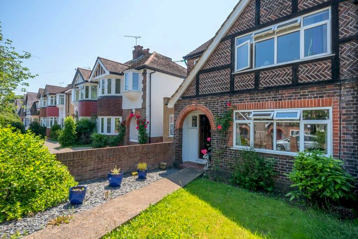 4 Bedroom Semi-Detached House To Rent In Hampton Court Avenue, East Molesey, Surrey, KT8