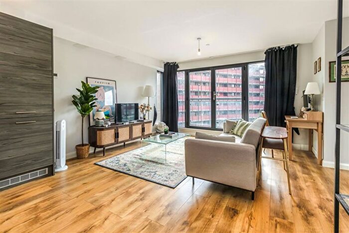 Studio To Rent In Rotherhithe New Road, Rotherhithe, SE16