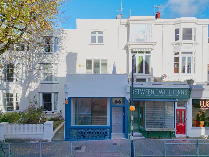 3 Bedroom Maisonette For Sale In Upper North Street, Brighton, BN1