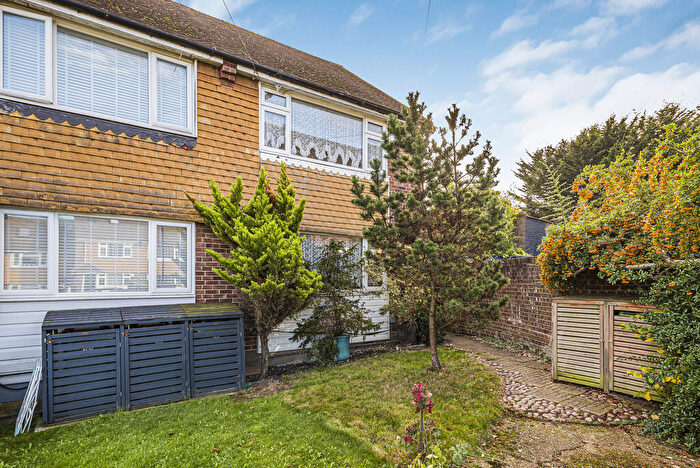 2 Bedroom End Of Terrace House For Sale In High Point, New Eltham, SE9