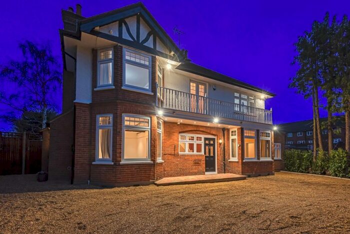 6 Bedroom Detached House To Rent In Bulstrode Way Gerrards Cross, SL9