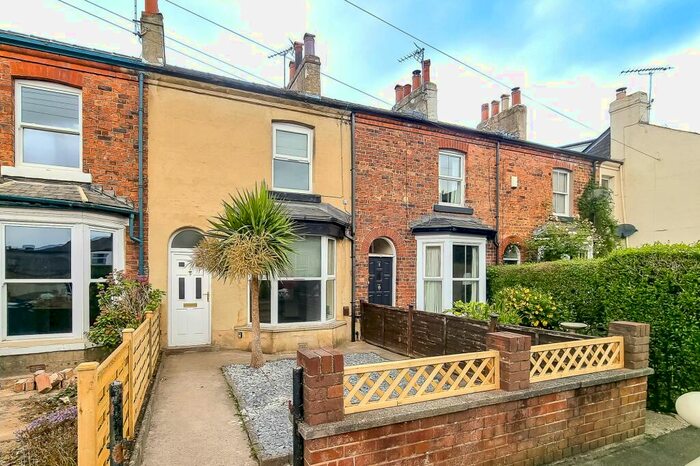 2 Bedroom Terraced House To Rent In Gladstone Street, Harrogate, HG2