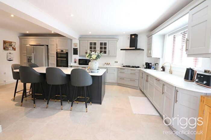 4 Bedroom Detached House For Sale In Swift Close, Deeping St James, Peterborough, PE6