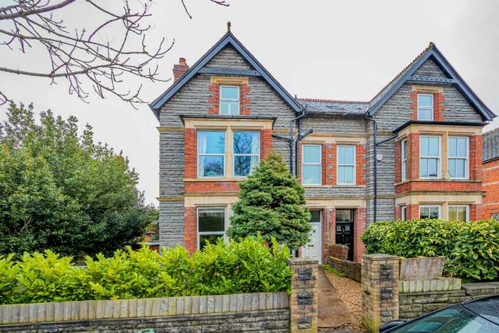 3 Bedroom Maisonette To Rent In Westbourne Road, Penarth, CF64