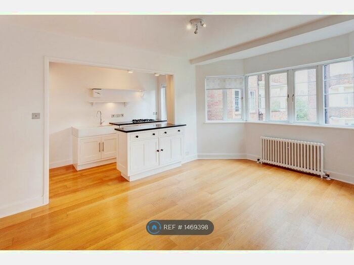 4 Bedroom Flat To Rent In Chiswick Village, London, W4