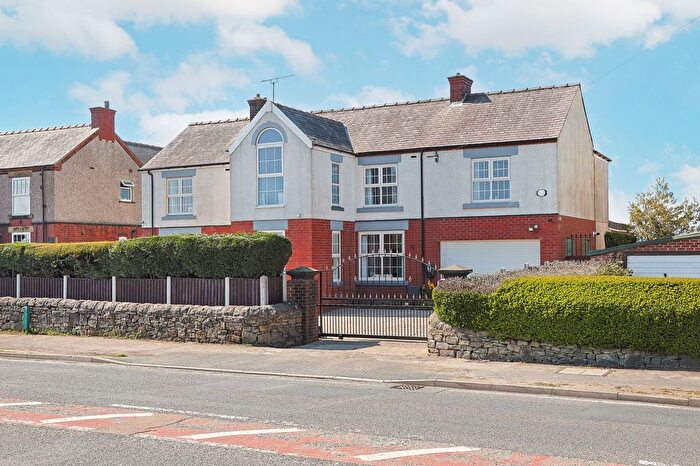 5 Bedroom Detached House For Sale In Main Road, Stretton, DE55