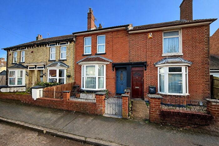 2 Bedroom Terraced House For Sale In Tufton Road, Ashford, TN24