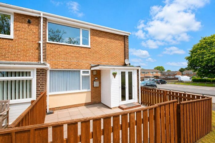 2 Bedroom End Of Terrace House For Sale In Fines Park, Stanley, DH9