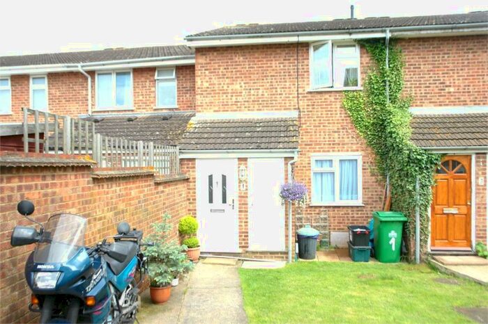1 Bedroom Maisonette To Rent In Robertson Close, Broxbourne, Hertfordshire, EN10