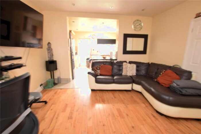 3 Bedroom Terraced House For Sale In Jarrow Road, Romford, RM6