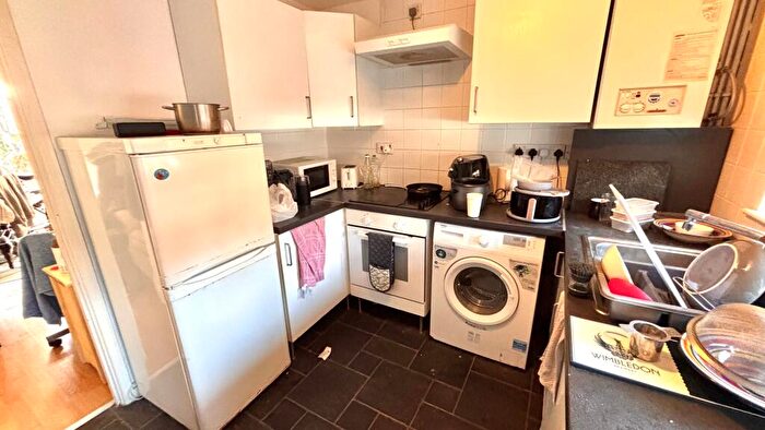 2 Bedroom Terraced House To Rent In Allington Avenue, Nottingham, Nottinghamshire, NG7