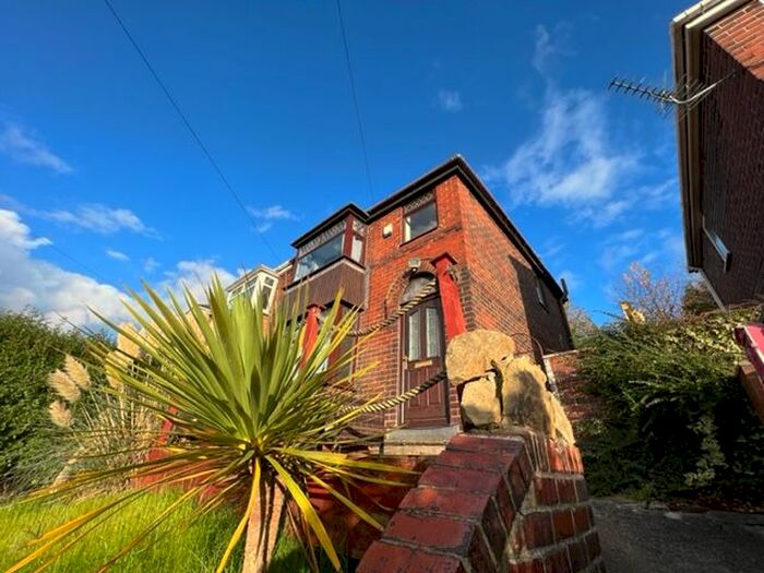 3 Bedroom Property To Rent In Droppingwell Road, Rotherham, S61
