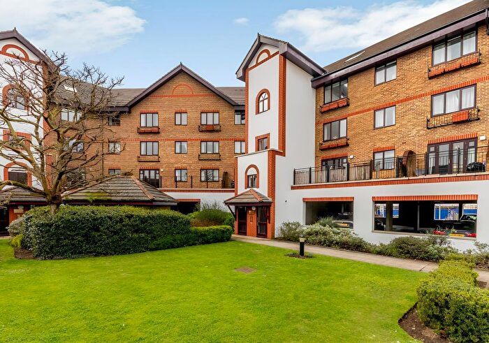2 Bedroom Flat To Rent In Sopwith Way, Kingston Upon Thames, KT2