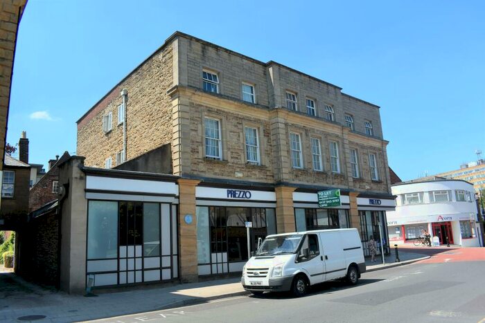 1 Bedroom Apartment To Rent In Central Yeovil, Somerset, BA20