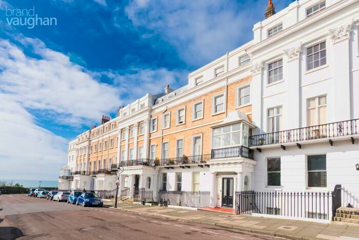 1 Bedroom Apartment To Rent In Sussex Square, Brighton, East Sussex, BN2