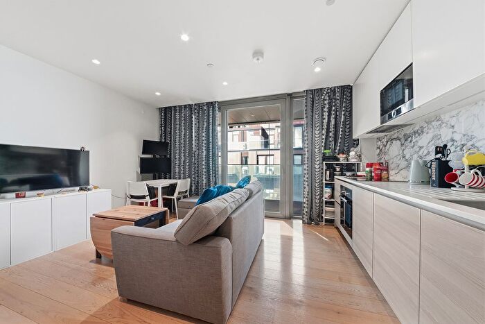 Studio For Sale In The Lighterman, Pilot Walk, Lower Riverside, Greenwich Peninsula, SE10
