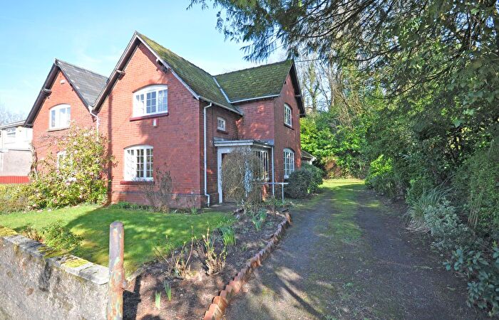 3 Bedroom Property For Sale In Incredible Plot, Western Valley Road, Rogerstone, NP10