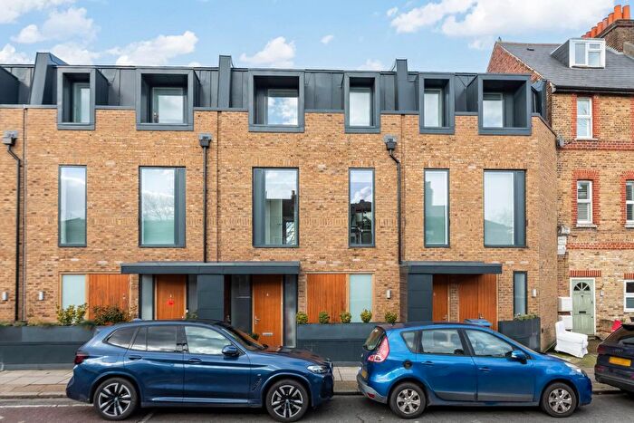 4 Bedroom Terraced House To Rent In Upland Road, East Dulwich, London, SE22