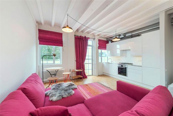 Studio To Rent In Old Paint Factory Apartments, Mapleton Crescent, London, SW18