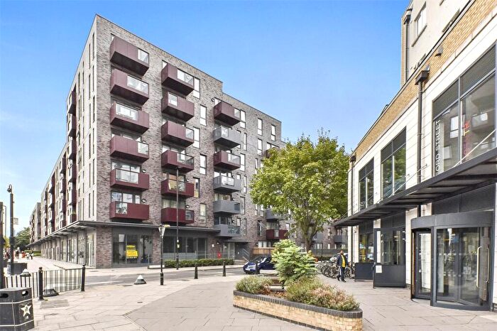 1 Bedroom Apartment To Rent In Harford Street, London, E1