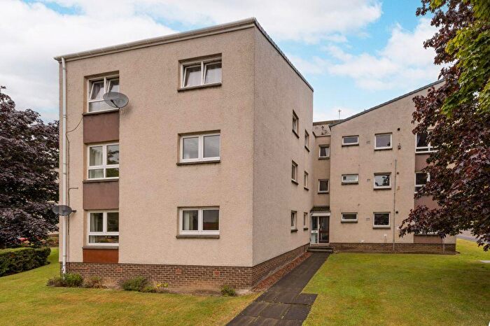 1 Bedroom Flat For Sale In / Howdenhall Court, Edinburgh, EH16