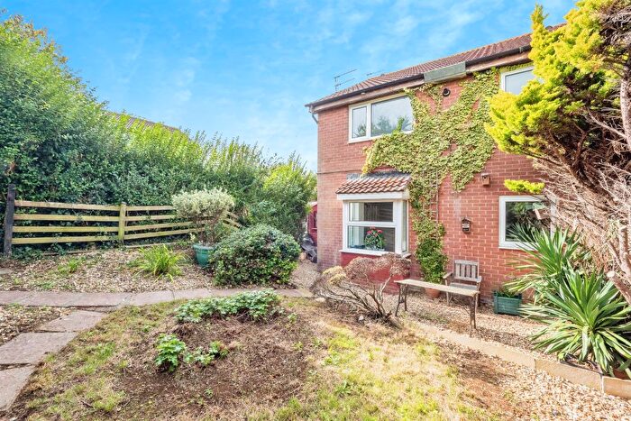 1 Bedroom Terraced House For Sale In Kestrel View, Weymouth, DT3