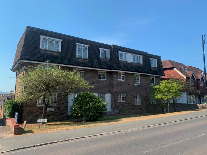 2 Bedroom Flat To Rent In Herons Rye, Little Dipper's, Pulborough, West Sussex, RH20