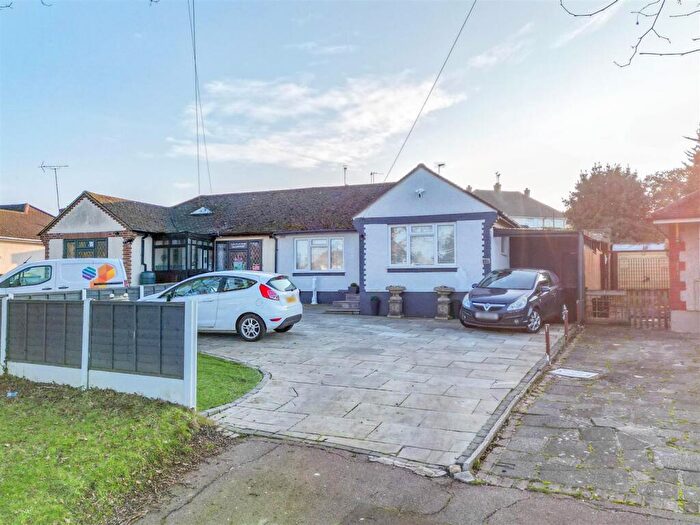 2 Bedroom Semi-Detached Bungalow For Sale In Eastwood Old Road, Leigh-On-Sea, SS9