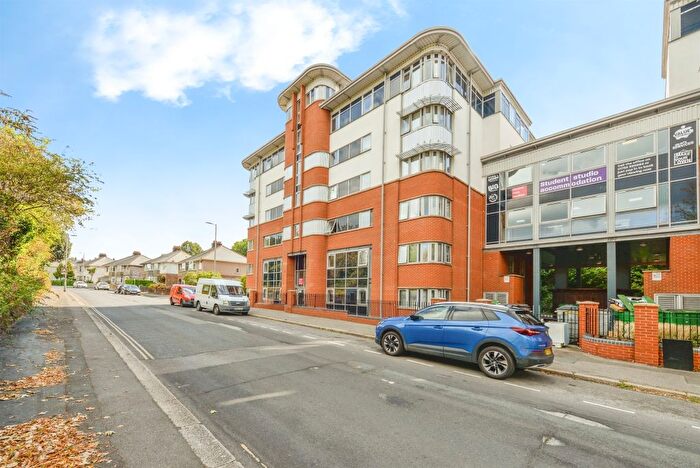 1 Bedroom Flat For Sale In Central Park Avenue, Plymouth, PL4