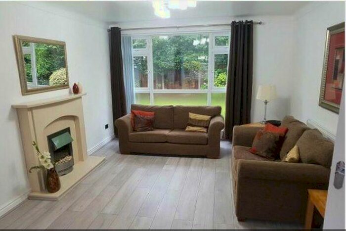 2 Bedroom Flat To Rent In Dudlow Nook Road, Liverpool, L18