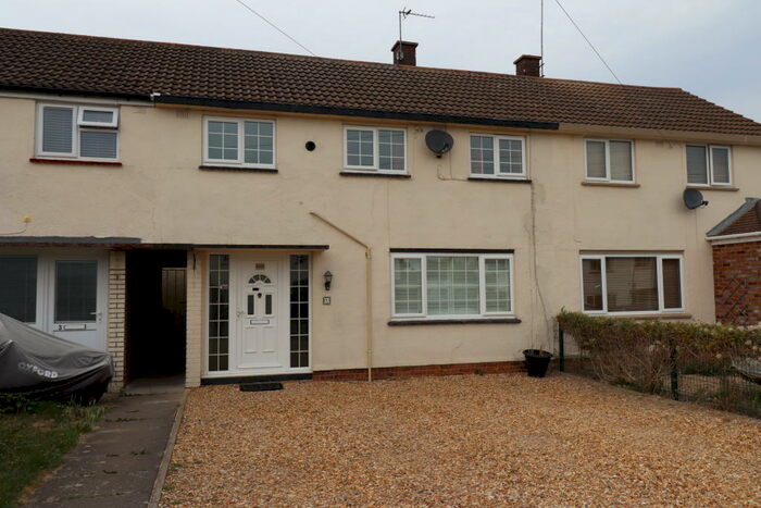 3 Bedroom Terraced House To Rent In Lancaster Gate, Bletchley, MK3