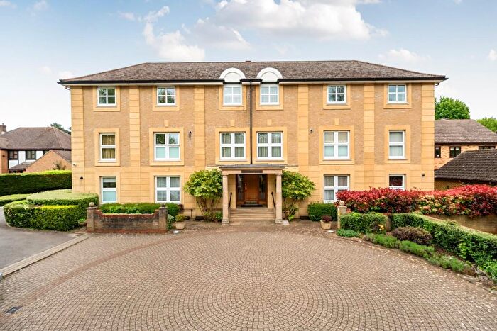 1 Bedroom Flat For Sale In Ditton Place, Ditton, Aylesford, ME20