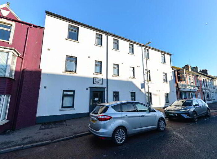 2 Bedroom Apartment / Flats For Sale In Apartment Whitkirk House Main Street, Newtownards, BT22