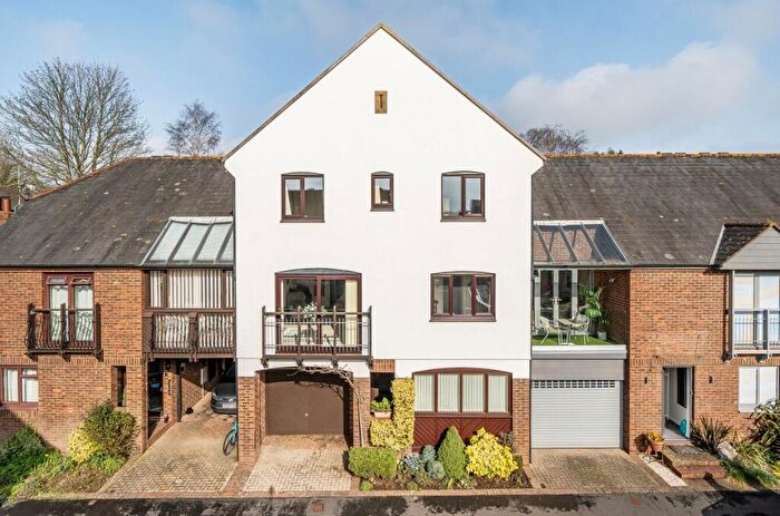 3 Bedroom Terraced House For Sale In Halyards, Topsham, Exeter, EX3